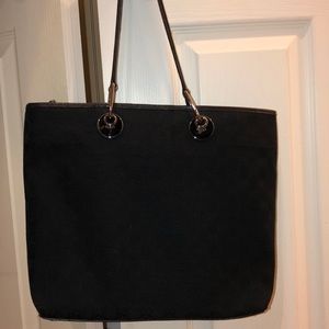Black Gucci tote from the early 2000’s with logo